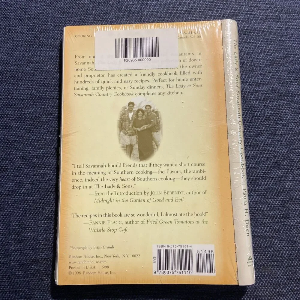 The Lady & Sons Savannah Country Cookbook - plastic comb, Deen NEW SEALED